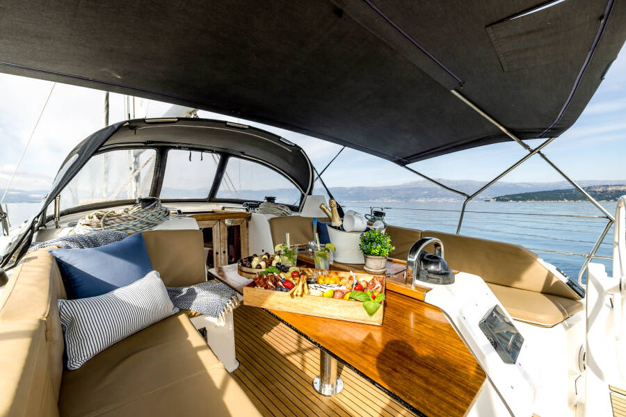 Bavaria Cruiser 46  | Sea Sparkle