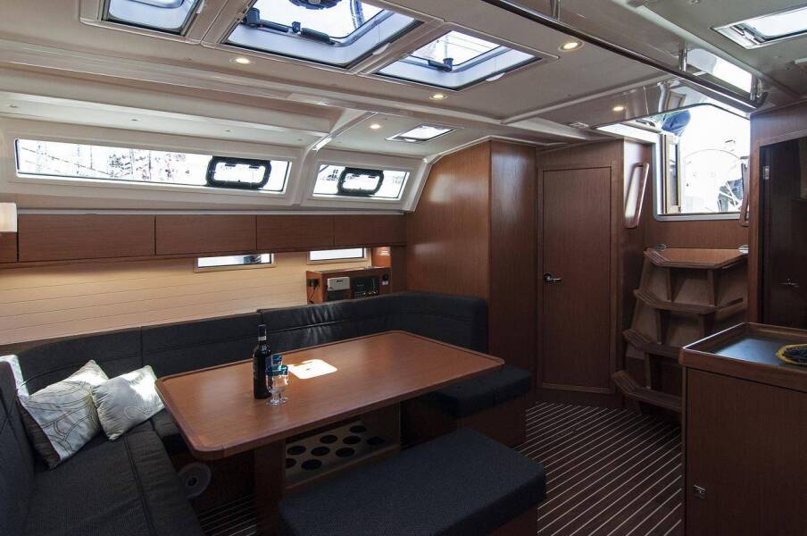 Bavaria Cruiser 46  | Adria Myriam