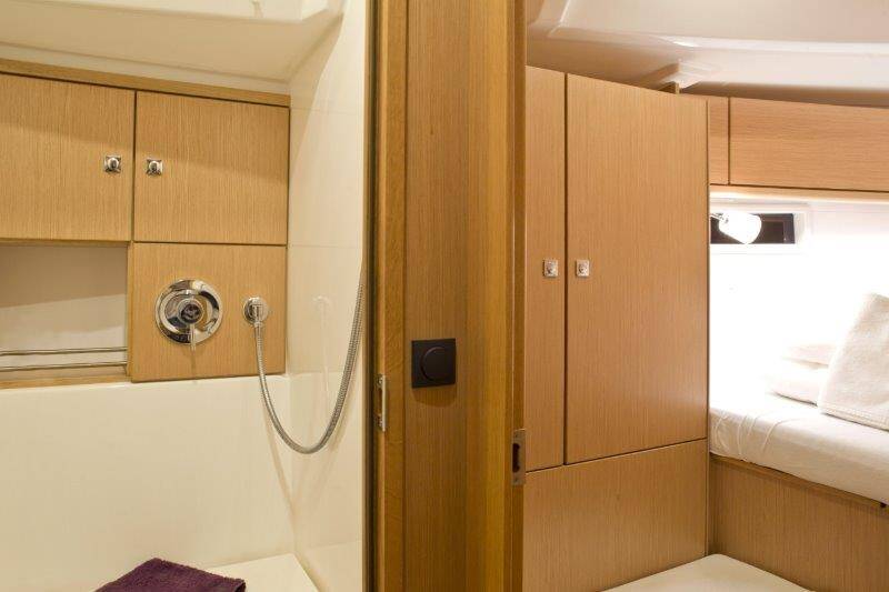 Bavaria Cruiser 46 | Grey Sky