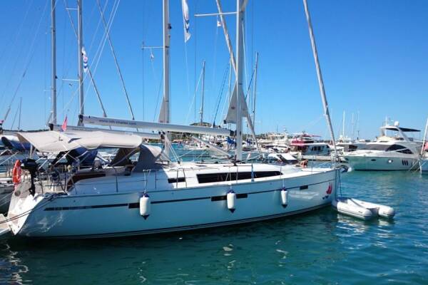 Bavaria Cruiser 46 | MH 52