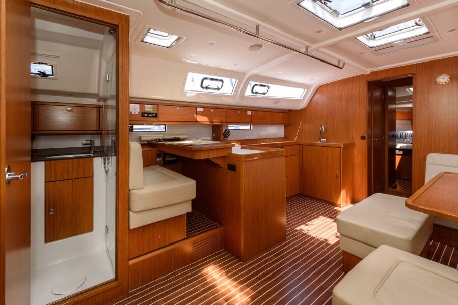 Bavaria Cruiser 51  | Bubble