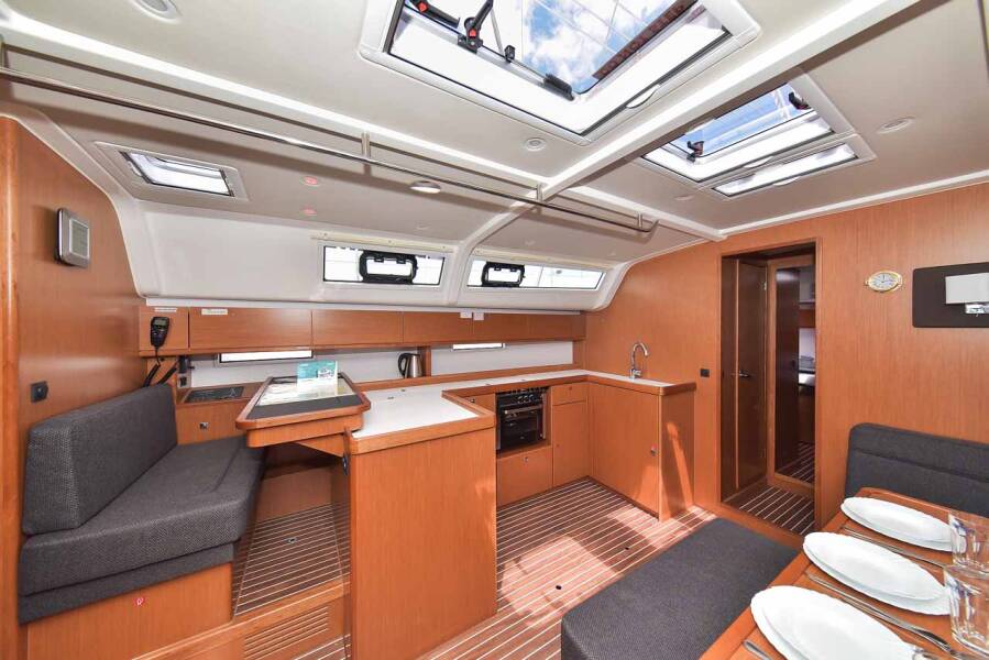 Bavaria Cruiser 51  | Donna I