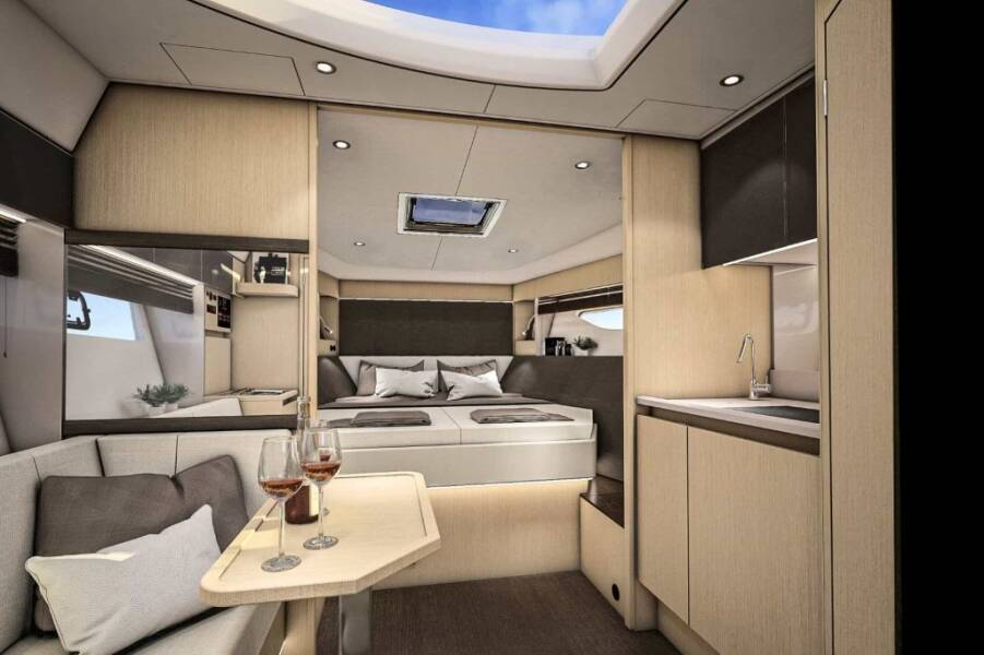 Bavaria SR36HT  | Lilian