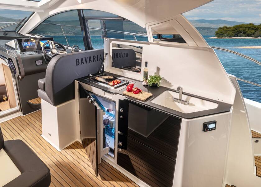 Bavaria SR41  | Ivana