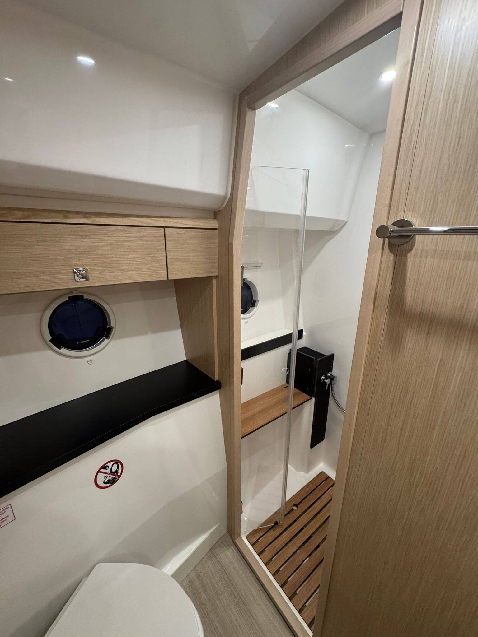 Bavaria Virtess 420 | Lana