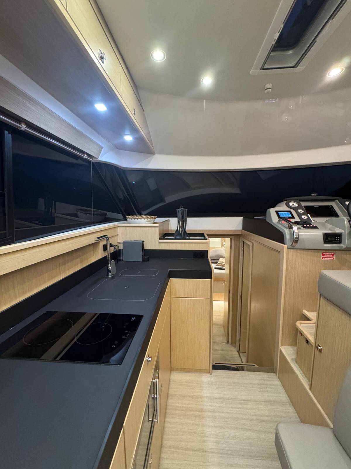 Bavaria Virtess 420 | Lana