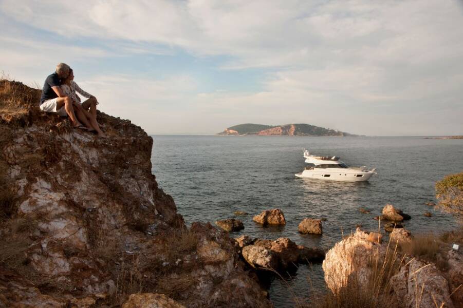 Bavaria Virtess 420 | Zanngi