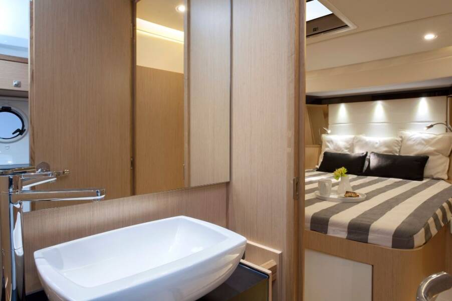 Bavaria Virtess 420 | Zanngi