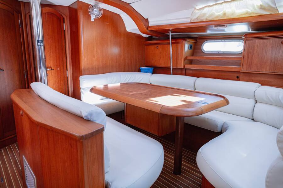 Beneteau Sun Odyssey 49  | Živa