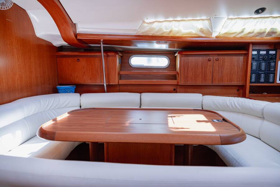 Beneteau Sun Odyssey 49  | Živa