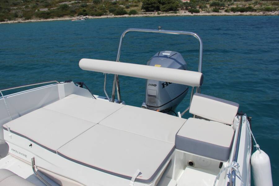 Beneteau  | Benetau Flyer 6.6 Space Deck