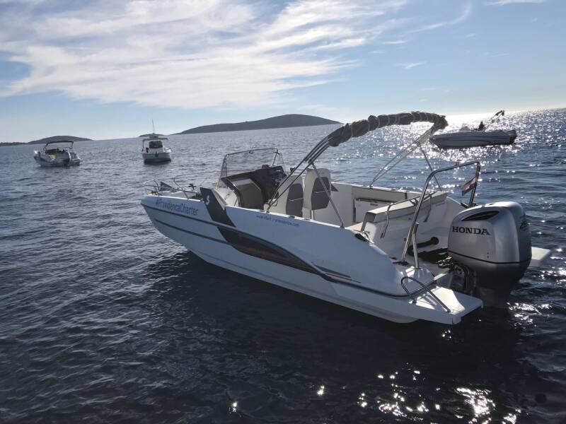 Beneteau  | Beneath Flyer 7.7 Space Deck