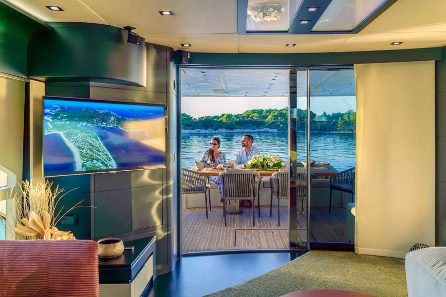 Dominator 780S Deluxe | Dalia