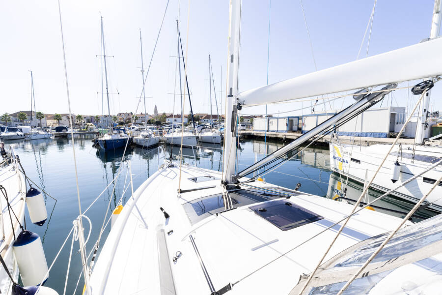 Dufour 37  | Nessie