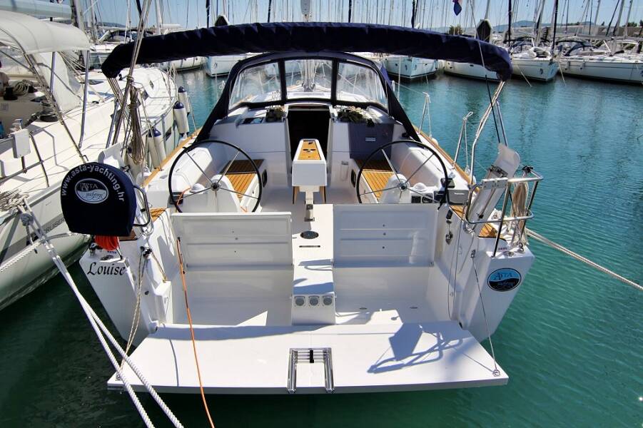 Dufour 382 GL  | Louise