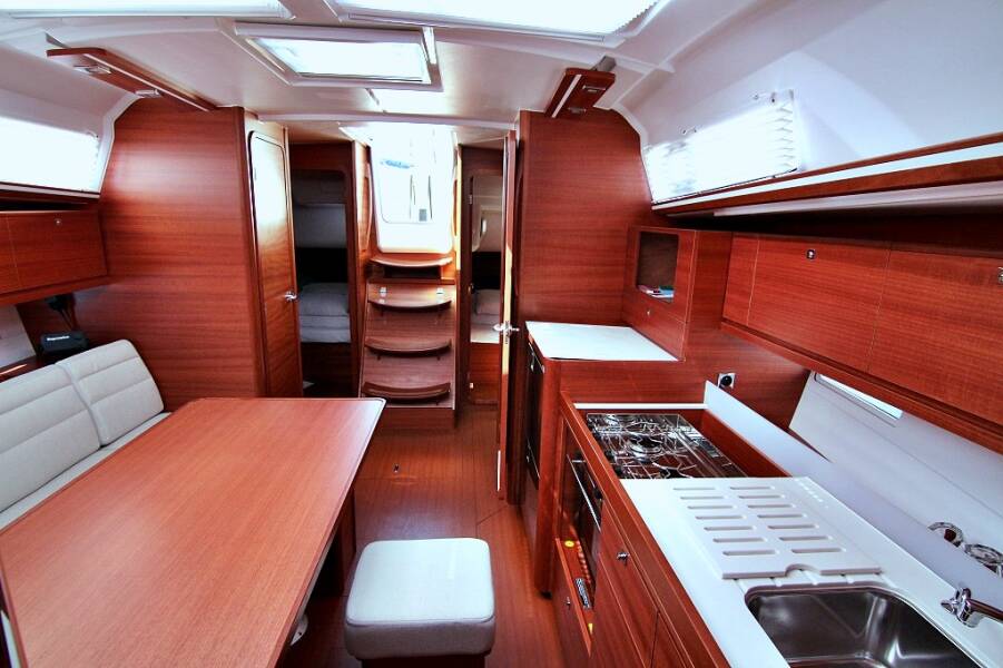 Dufour 382 GL  | Louise