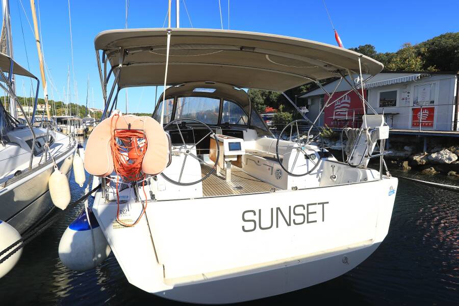 Dufour 382 GL  | Sunset