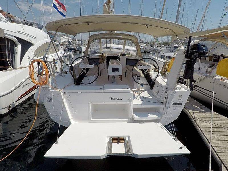 Dufour 390 GL  | Barone