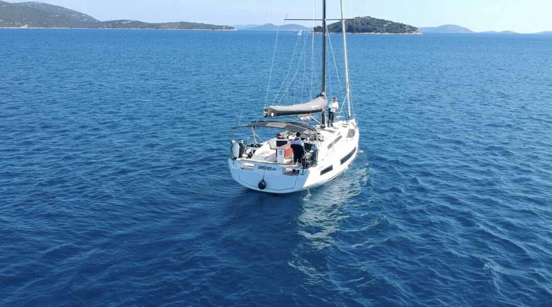 Dufour 41  | Super Bee