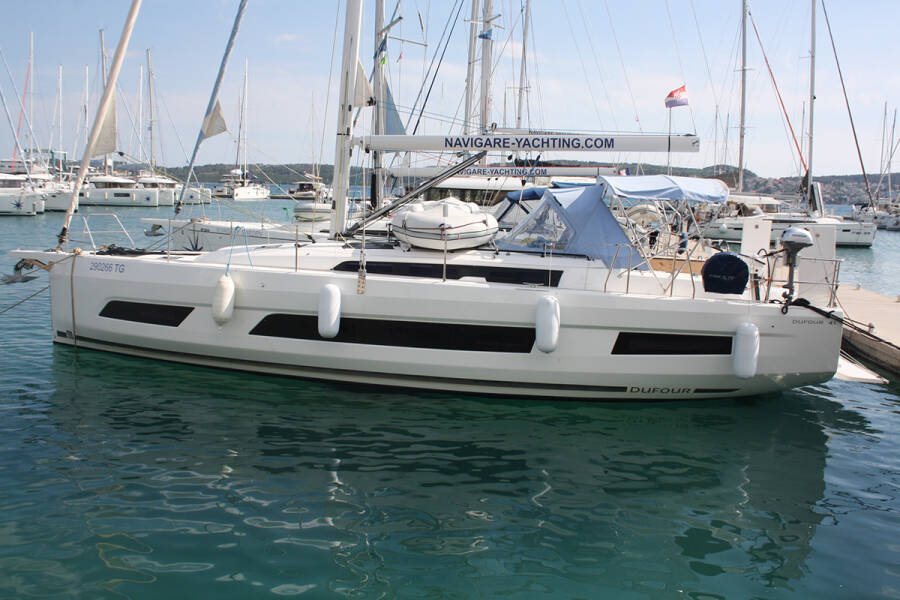 Dufour 41  | Curiosity 