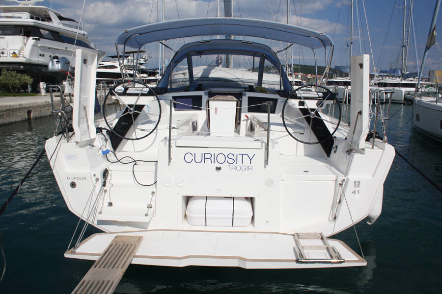 Dufour 41  | Curiosity 