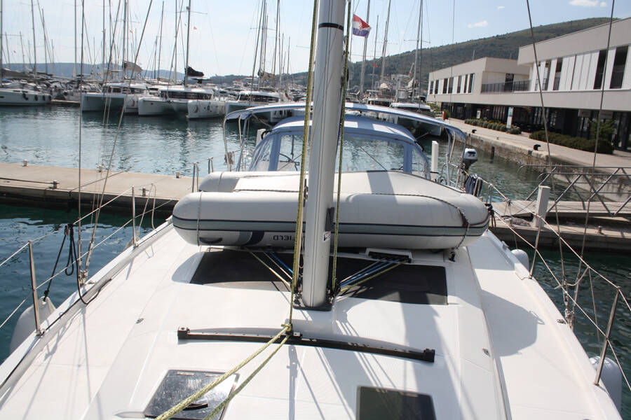 Dufour 41  | Curiosity 