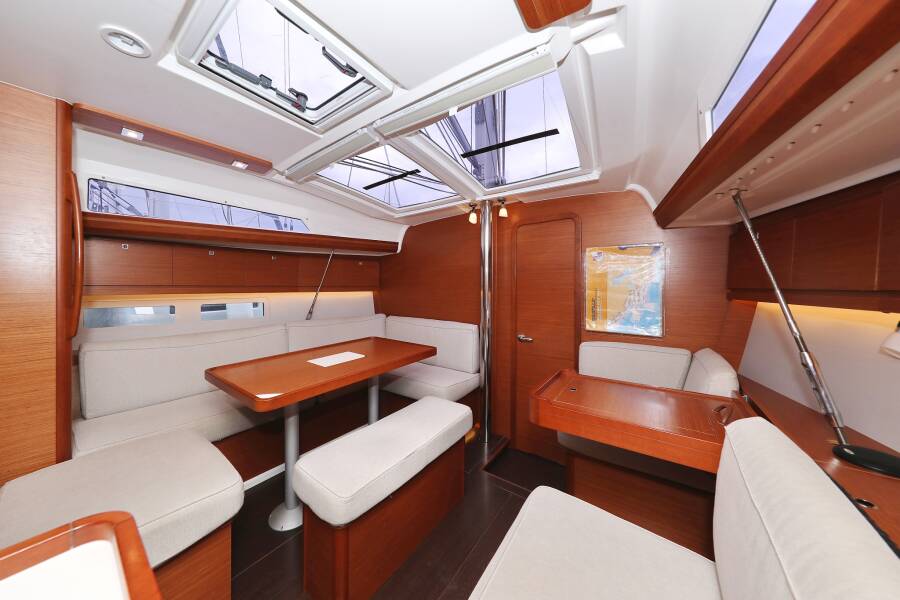 Dufour 412 GL  | Mona