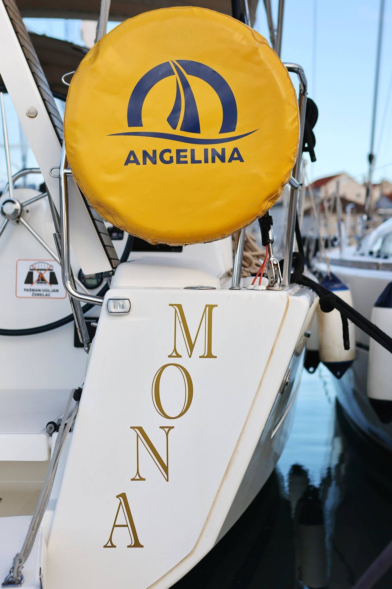 Dufour 412 GL  | Mona