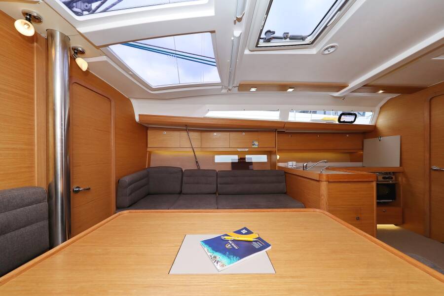 Dufour 412 GL  | Family Office