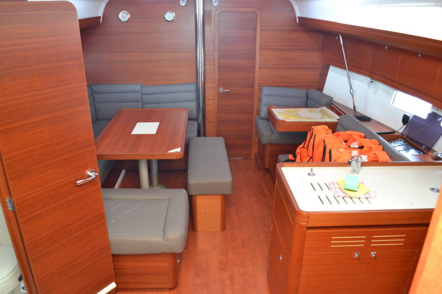 Dufour 412 GL  | Tango