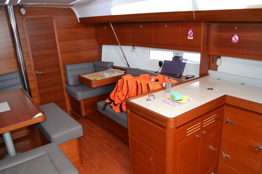 Dufour 412 GL  | Tango