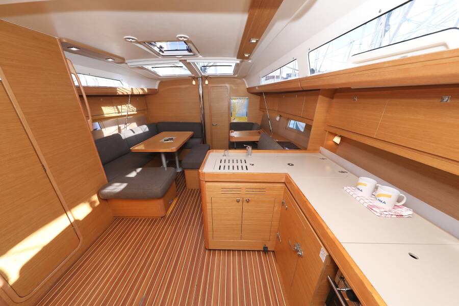 Dufour 412 GL  | Adrio