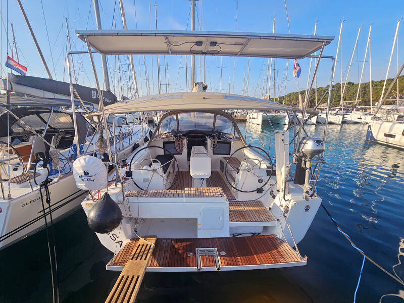 Dufour 412 GL  | Tessa