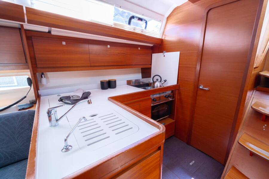 Dufour 412 GL  | Apus