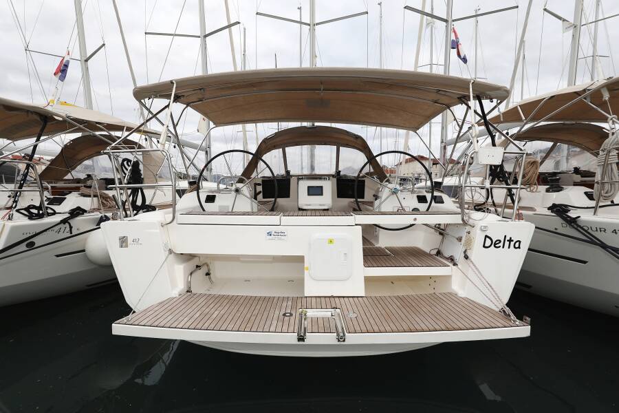 Dufour 412 GL  | Delta