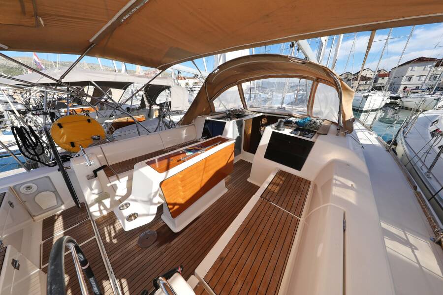 Dufour 412 GL  | Delta