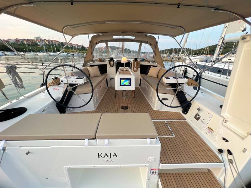Dufour 430 GL  | Kaja