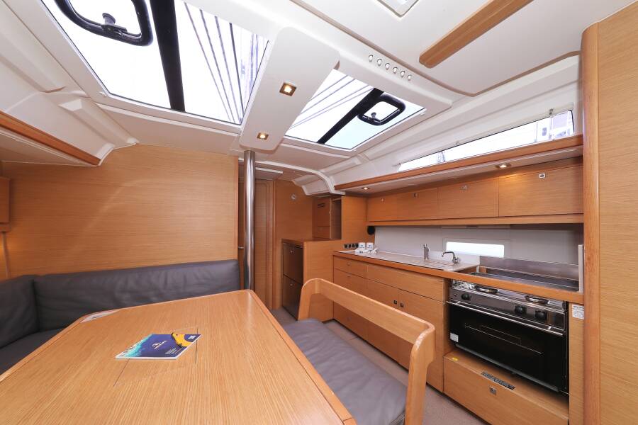 Dufour 430 GL  | Adriatic Office