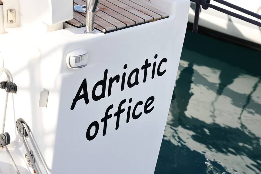 Dufour 430 GL  | Adriatic Office