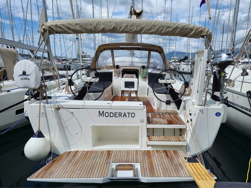 Dufour 430 GL  | Moderato