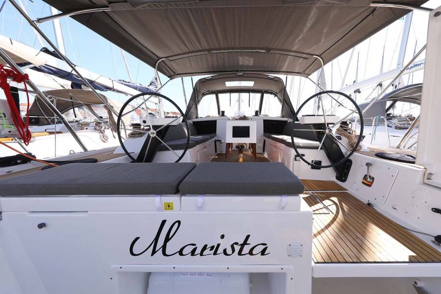 Dufour 430  | Marista