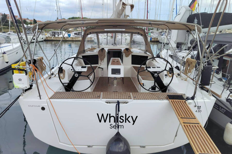 Dufour 430  | Whisky
