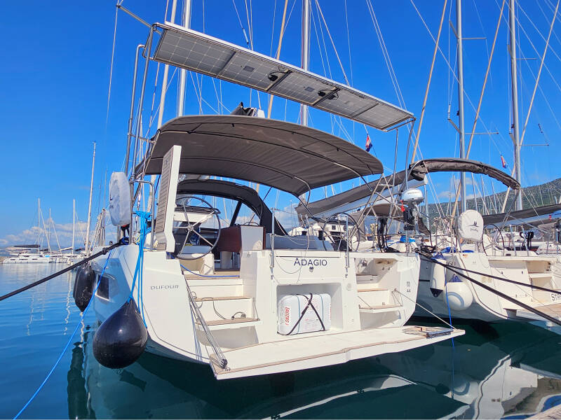 Dufour 44  | Adagio