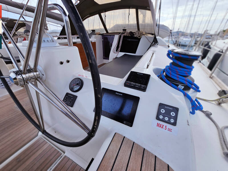 Dufour 460 GL  | Nadine