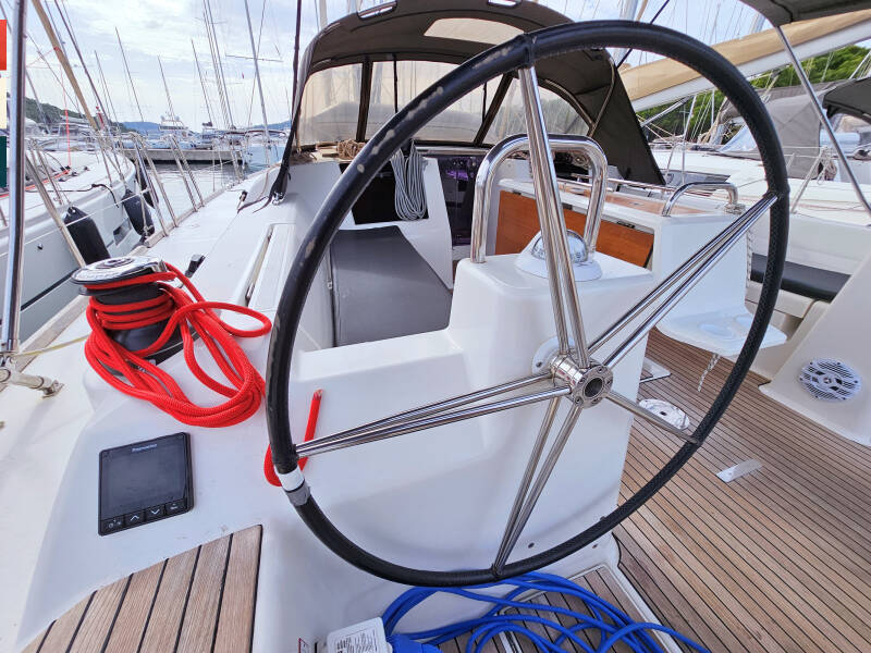 Dufour 460 GL  | Nadine