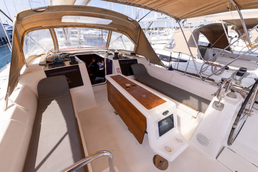 Dufour 460 GL  | Erco