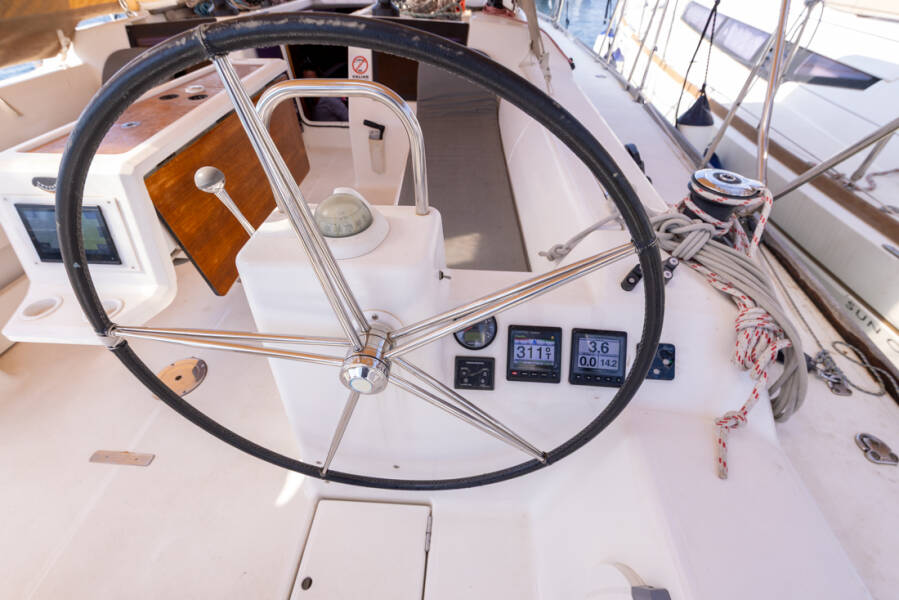 Dufour 460 GL  | Erco