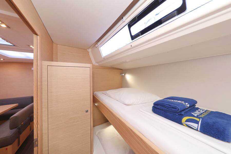 Dufour 470  | Ariel