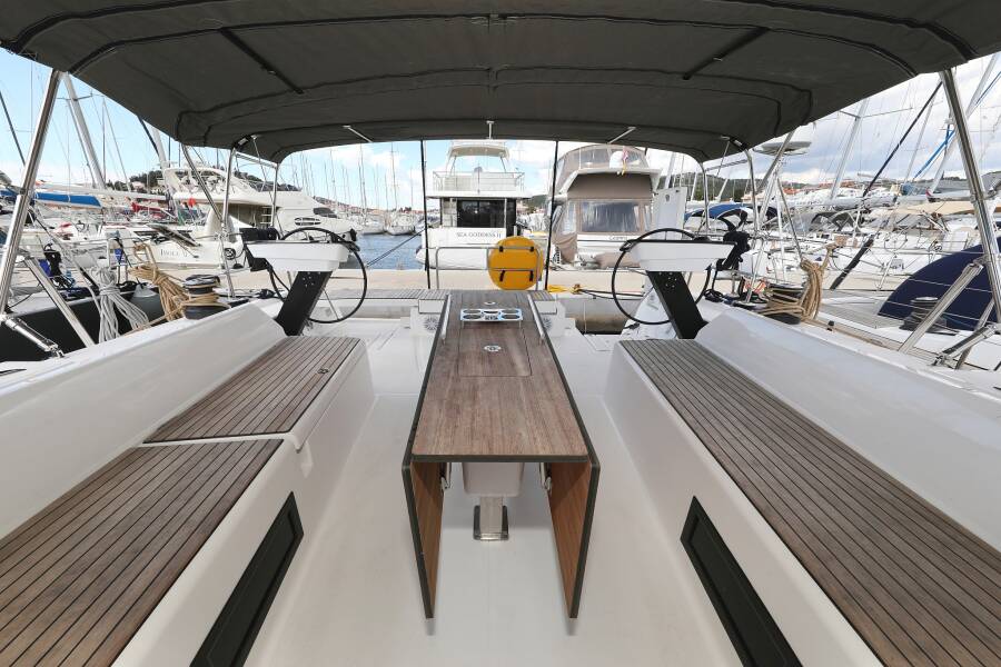 Dufour 470  | Blue moon