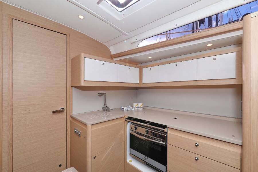 Dufour 470  | Blue moon